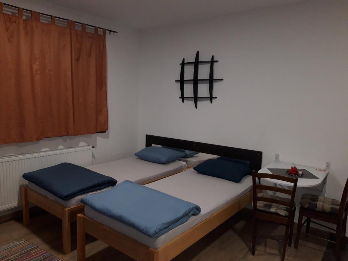 Apartment Eurho Osijek Ngoại thất bức ảnh