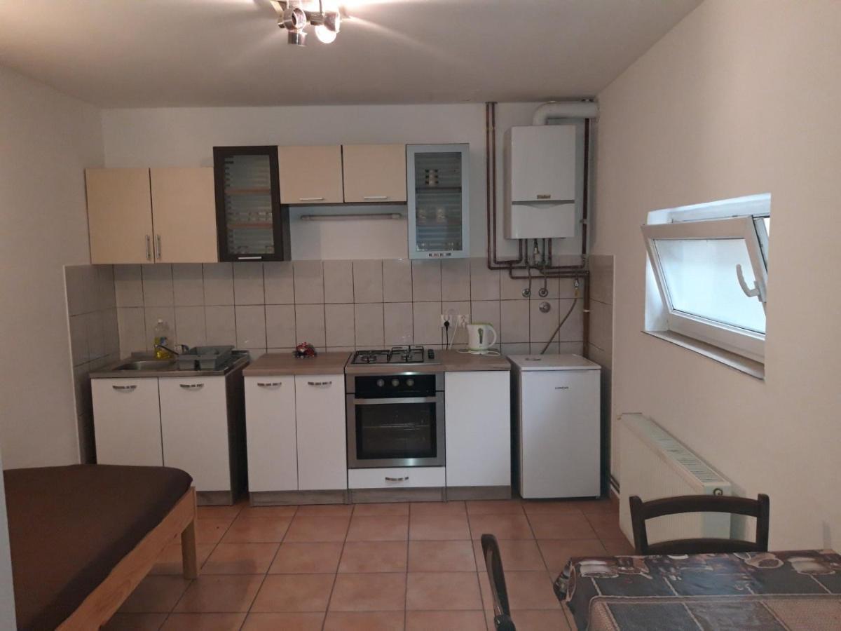 Apartment Eurho Osijek Ngoại thất bức ảnh