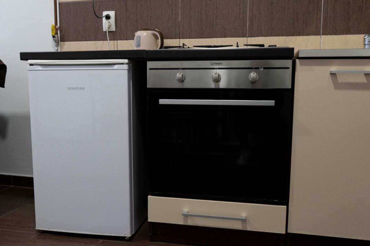Apartment Eurho Osijek Ngoại thất bức ảnh