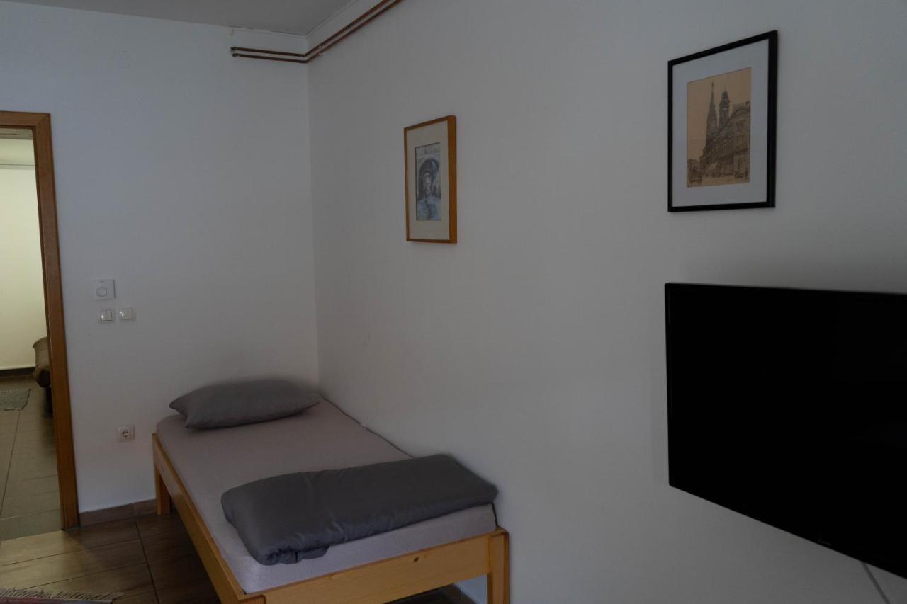 Apartment Eurho Osijek Ngoại thất bức ảnh