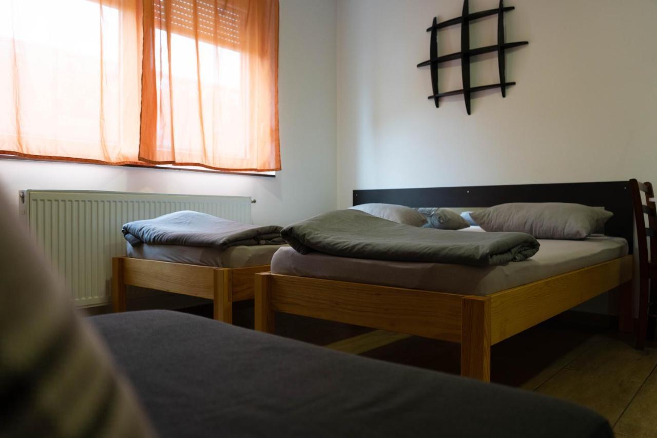 Apartment Eurho Osijek Ngoại thất bức ảnh