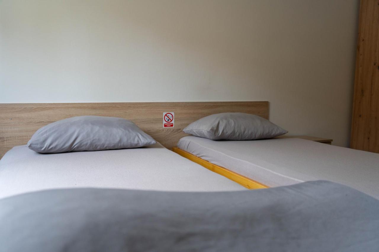 Apartment Eurho Osijek Ngoại thất bức ảnh