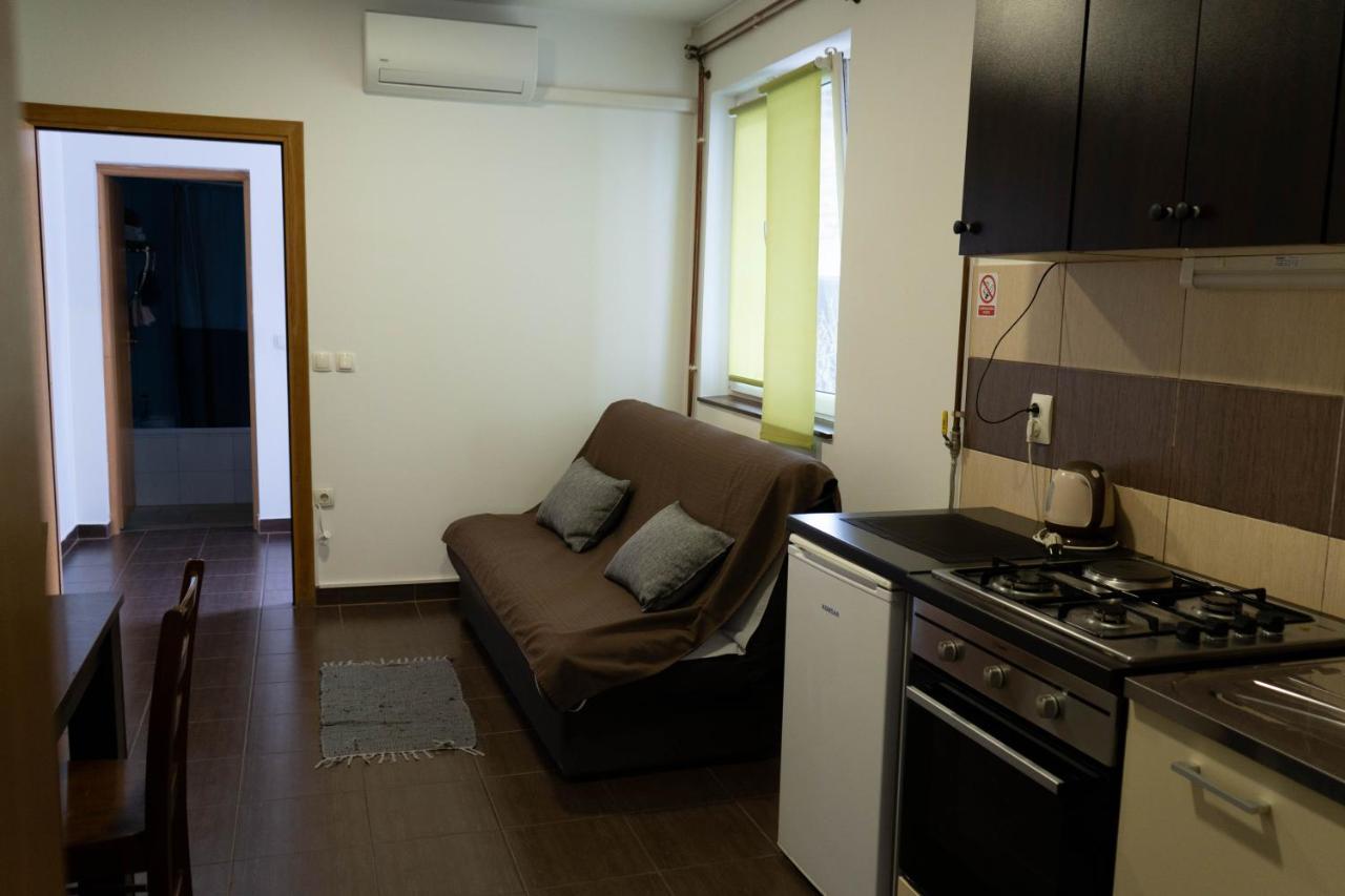 Apartment Eurho Osijek Ngoại thất bức ảnh