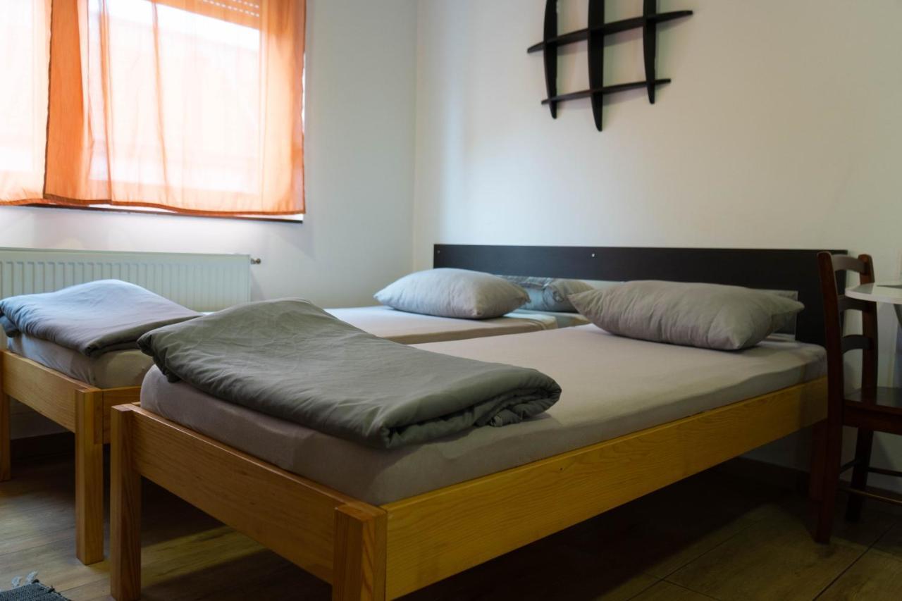 Apartment Eurho Osijek Ngoại thất bức ảnh