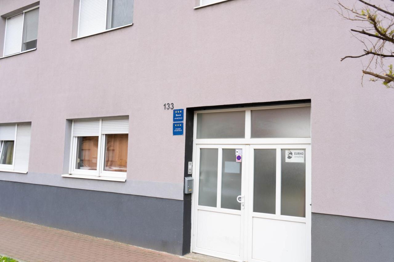 Apartment Eurho Osijek Ngoại thất bức ảnh